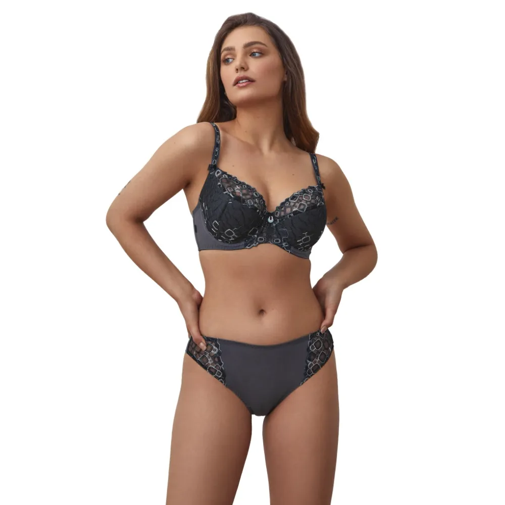 Dalia Sharon grafit stringi