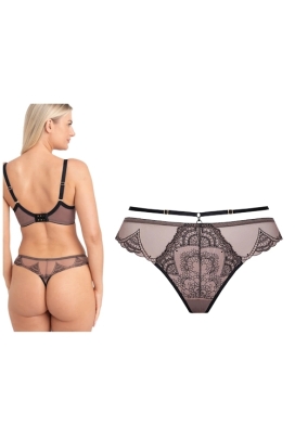 Samanta Pepper  C300 tattoo  stringi