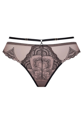 Samanta Pepper  C300 tattoo  stringi