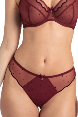 Samanta Melania bordo C300 stringi