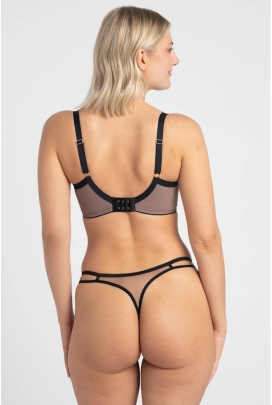 Samanta Aria tattoo C300 stringi